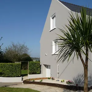 Vakantiehuis Charmante Maison Vue, Lestraouen